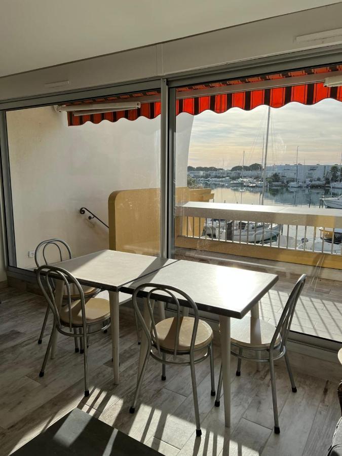La Marina De Lairan 2 Chambres Terrasse Vue Port De Plaisance Le Grau-du-Roi Luaran gambar